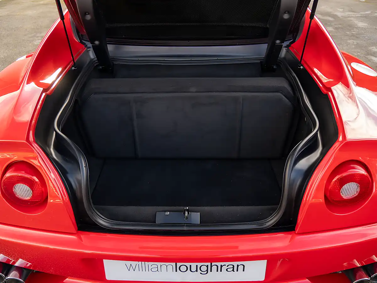 Used 2005 Ferrari 575 Superamerica Rosso Corsa - Interior and Exterior details 16
