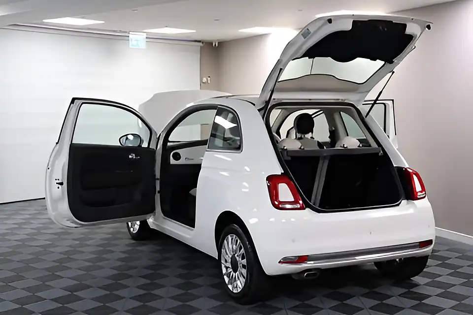 Used 2005 Fiat 500 Lounge White - Interior and Exterior details 12