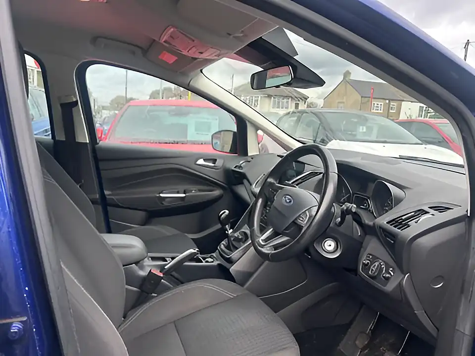 Used 2005 Ford C-Max Zetec Blue - Interior and Exterior details 4