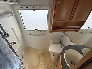 Used 2005 Ford Chausson Odyssee 92 White - Interior and Exterior details 16