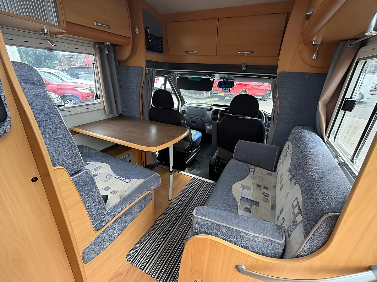Used 2005 Ford Chausson Odyssee 92 White - Interior and Exterior details 18