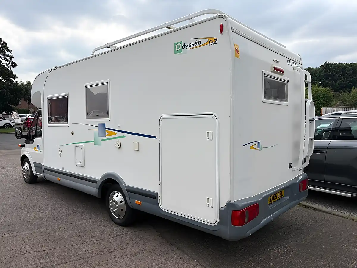 Used 2005 Ford Chausson Odyssee 92 White - Interior and Exterior details 5