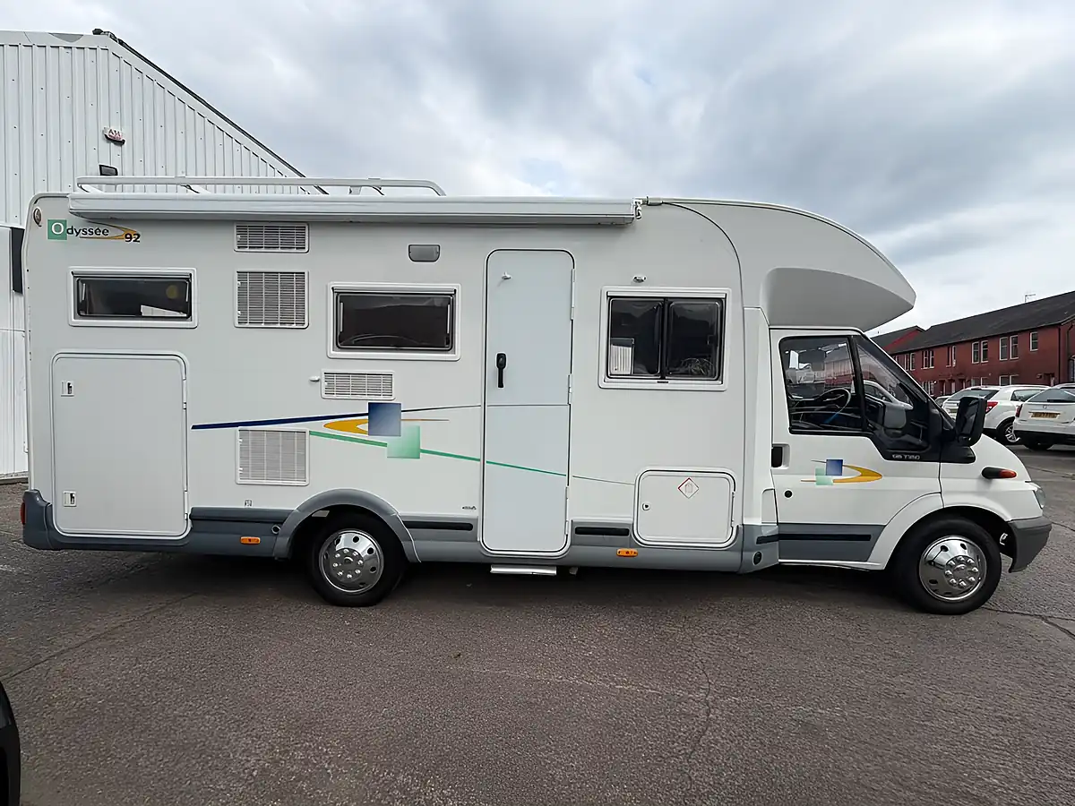 Used 2005 Ford Chausson Odyssee 92 White - Interior and Exterior details 9