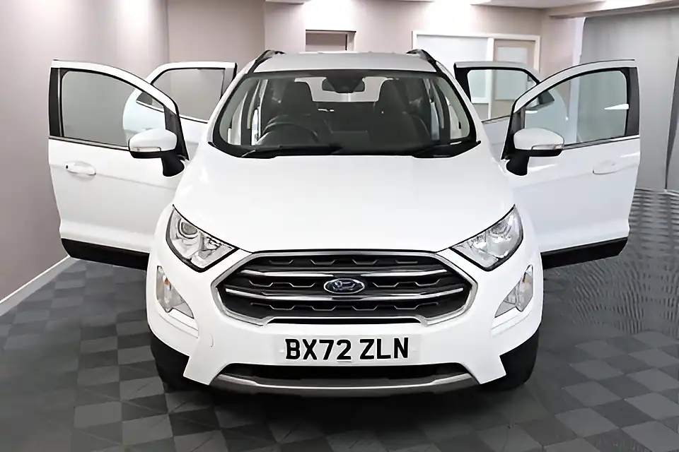 Used 2005 Ford Ecosport Titanium White - Interior and Exterior details 5