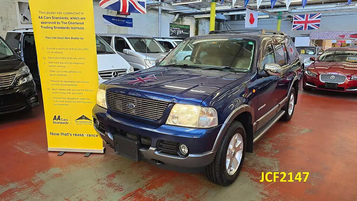 Used 2005 Ford Explorer Xlt 7 Seats Leather Blue - Front View