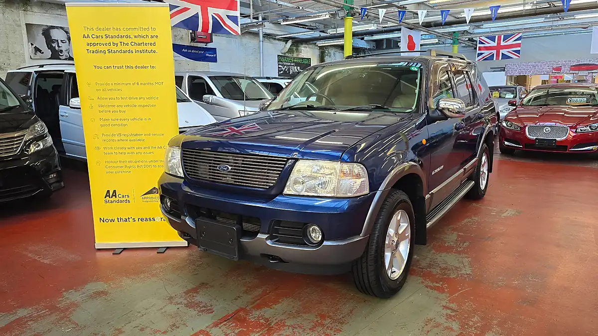 Used 2005 Ford Explorer Xlt 7 Seats Leather Blue - Interior and Exterior details 15