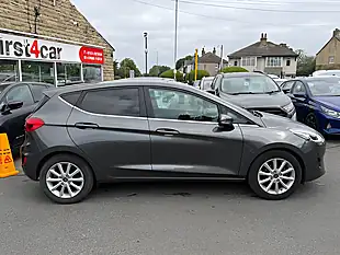 Used 2005 Ford Fiesta Titanium Grey - Interior and Exterior details 6