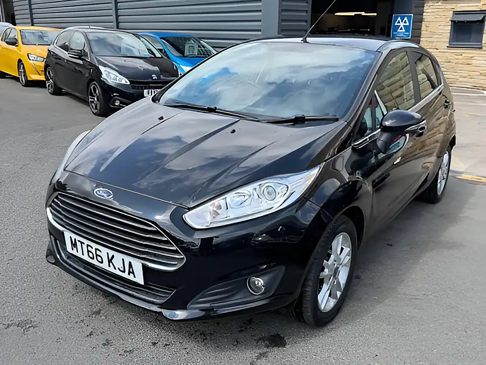 Used 2005 Ford Fiesta Zetec Black - Interior and Exterior details 3