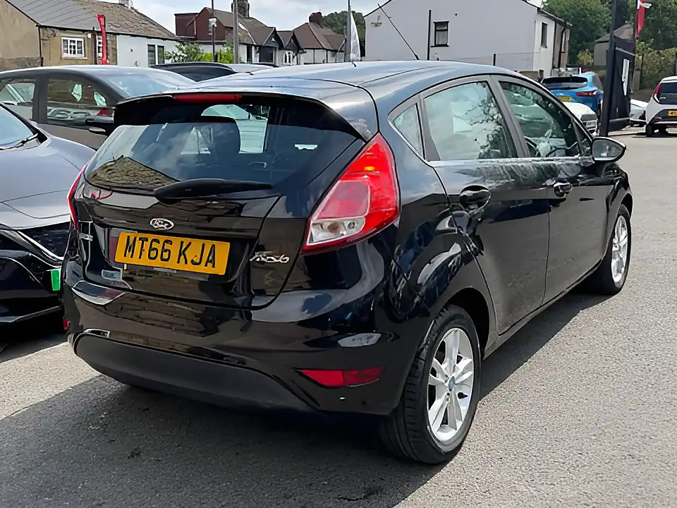 Used 2005 Ford Fiesta Zetec Black - Interior and Exterior details 7