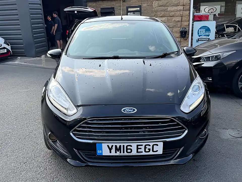 Used 2005 Ford Fiesta Zetec Black - Interior and Exterior details 2