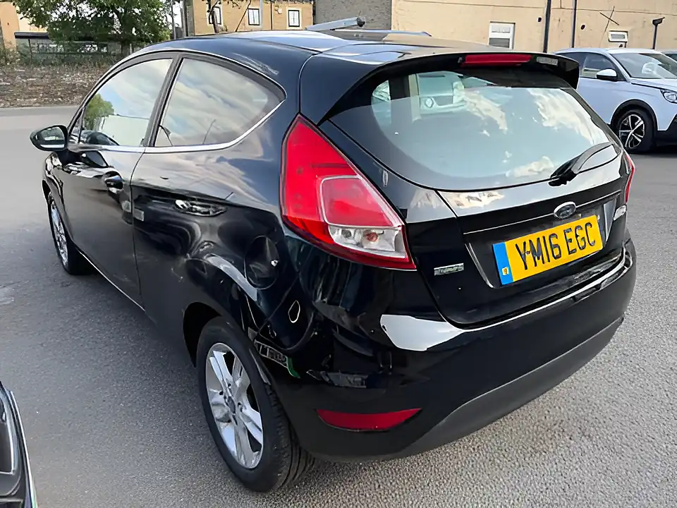 Used 2005 Ford Fiesta Zetec Black - Interior and Exterior details 4