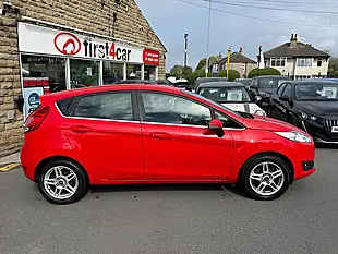 Used 2005 Ford Fiesta Zetec Red - Interior and Exterior details 4