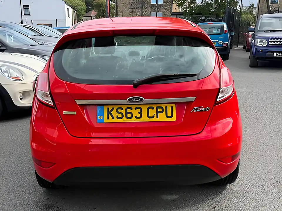 Used 2005 Ford Fiesta Zetec Red - Interior and Exterior details 6