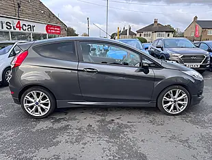 Used 2005 Ford Fiesta Zetec S Grey - Interior and Exterior details 4
