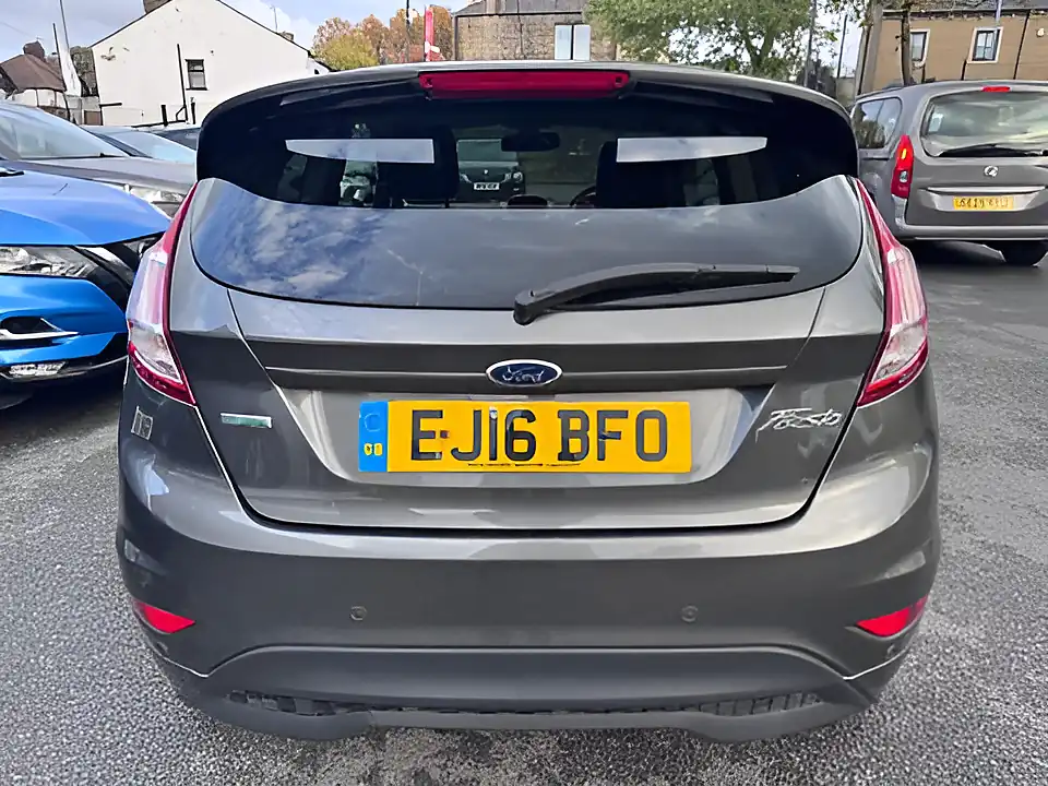 Used 2005 Ford Fiesta Zetec S Grey - Interior and Exterior details 5