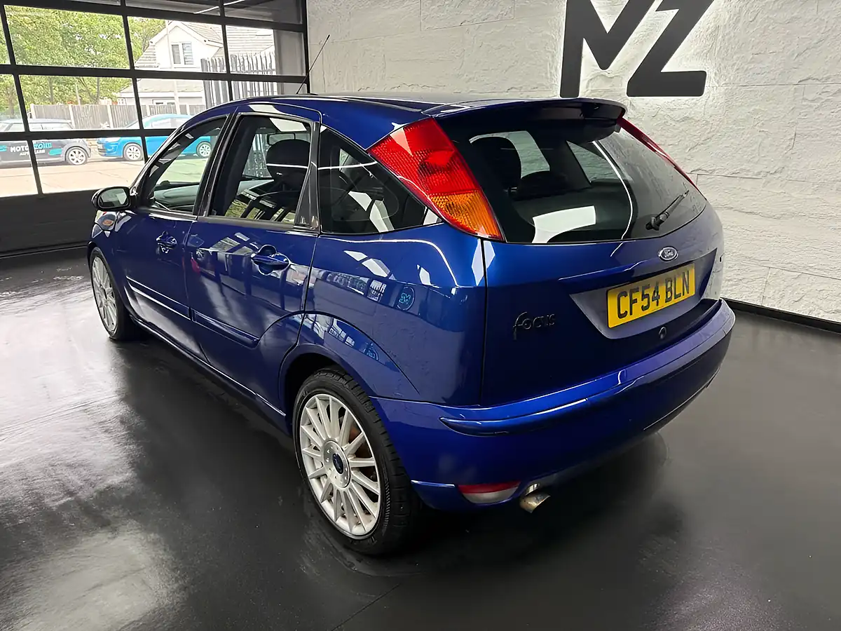 Used 2005 Ford Focus ST-170 Blue - Interior and Exterior details 14