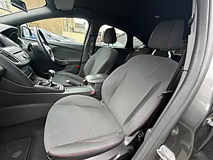 Used 2005 Ford Focus ST-Line Grey - Interior and Exterior details 9
