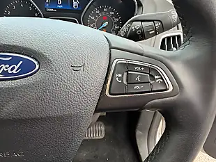Used 2005 Ford Focus Titanium Silver - Interior and Exterior details 12