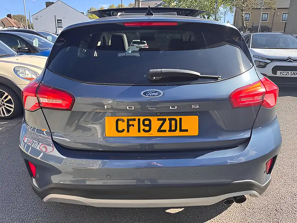 Used 2005 Ford Focus X Blue - Interior and Exterior details 4