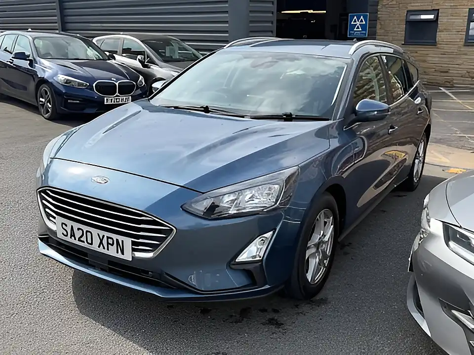 Used 2005 Ford Focus Zetec Blue - Interior and Exterior details 3