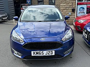 Used 2005 Ford Focus Zetec Blue - Interior and Exterior details 2
