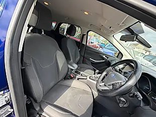 Used 2005 Ford Focus Zetec Blue - Interior and Exterior details 8