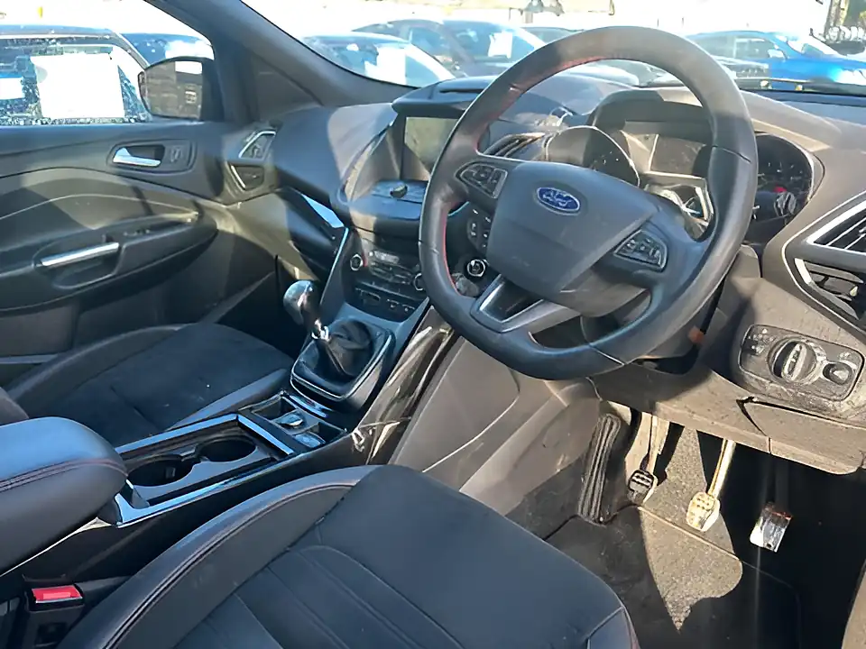 Used 2005 Ford Kuga ST-Line Grey - Interior and Exterior details 7