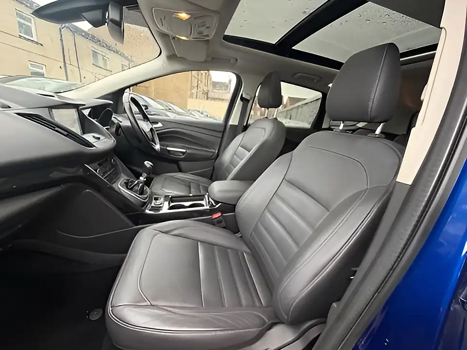 Used 2005 Ford Kuga ST-Line X Deep Impact Blue - Interior and Exterior details 17