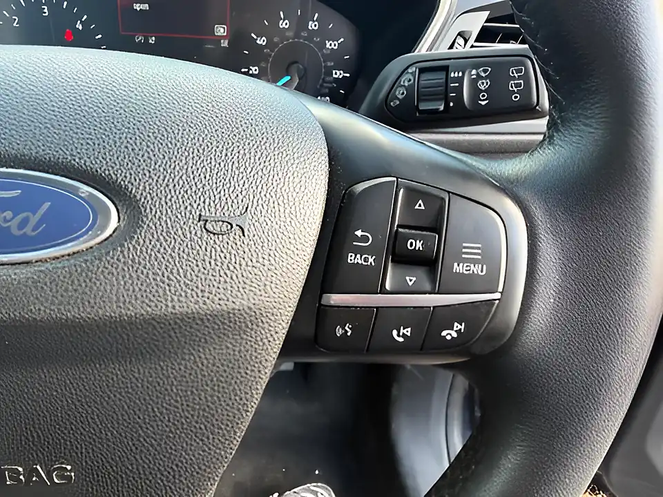 Used 2005 Ford Kuga Titanium Black - Interior and Exterior details 15