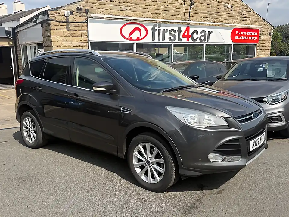 Used 2005 Ford Kuga Titanium Grey - Interior and Exterior details 3