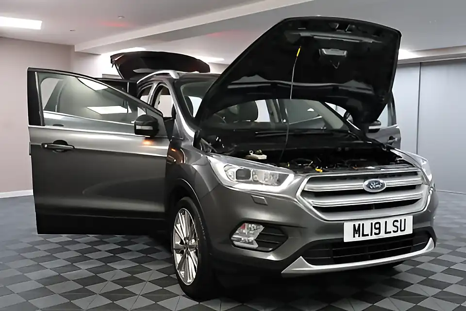 Used 2005 Ford Kuga Titanium X Edition Grey - Interior and Exterior details 10