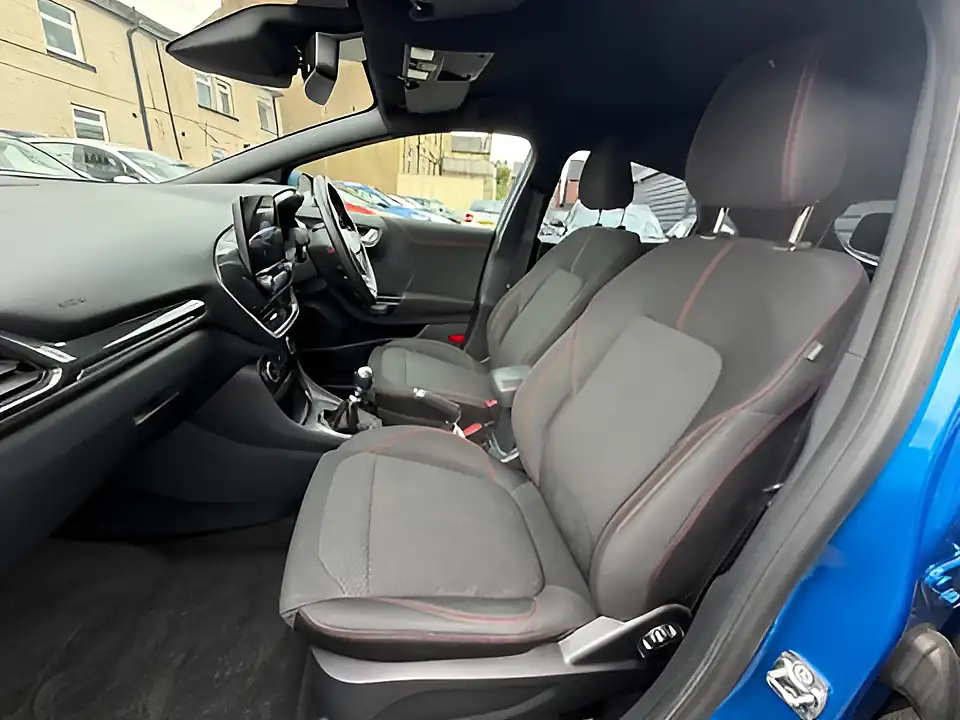Used 2005 Ford Puma ST-Line Blue - Interior and Exterior details 9