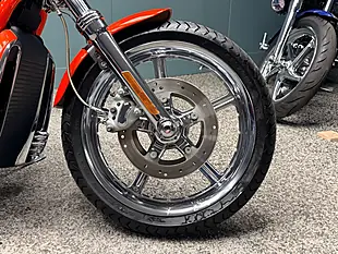 Used 2005 Harley-Davidson V-Rod Vrscse Screamin Eagle Red - Interior and Exterior details 11