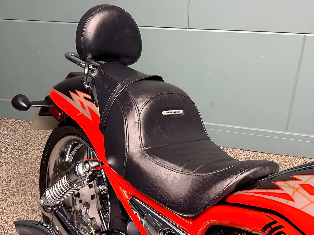 Used 2005 Harley-Davidson V-Rod Vrscse Screamin Eagle Red - Interior and Exterior details 13