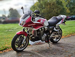 Used 2005 Honda CB1300 CB1300S White - Interior and Exterior details 9