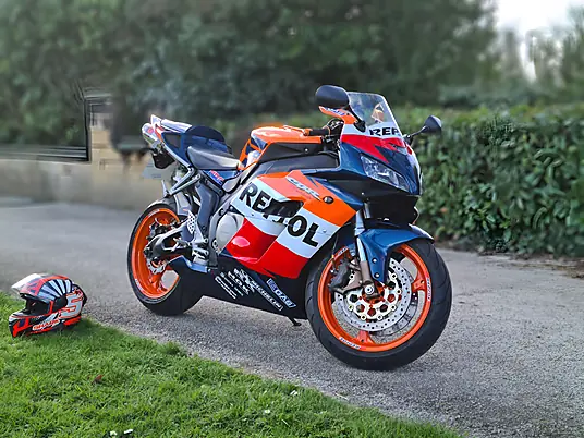 2005 Honda CBR1000RR Fireblade RR5