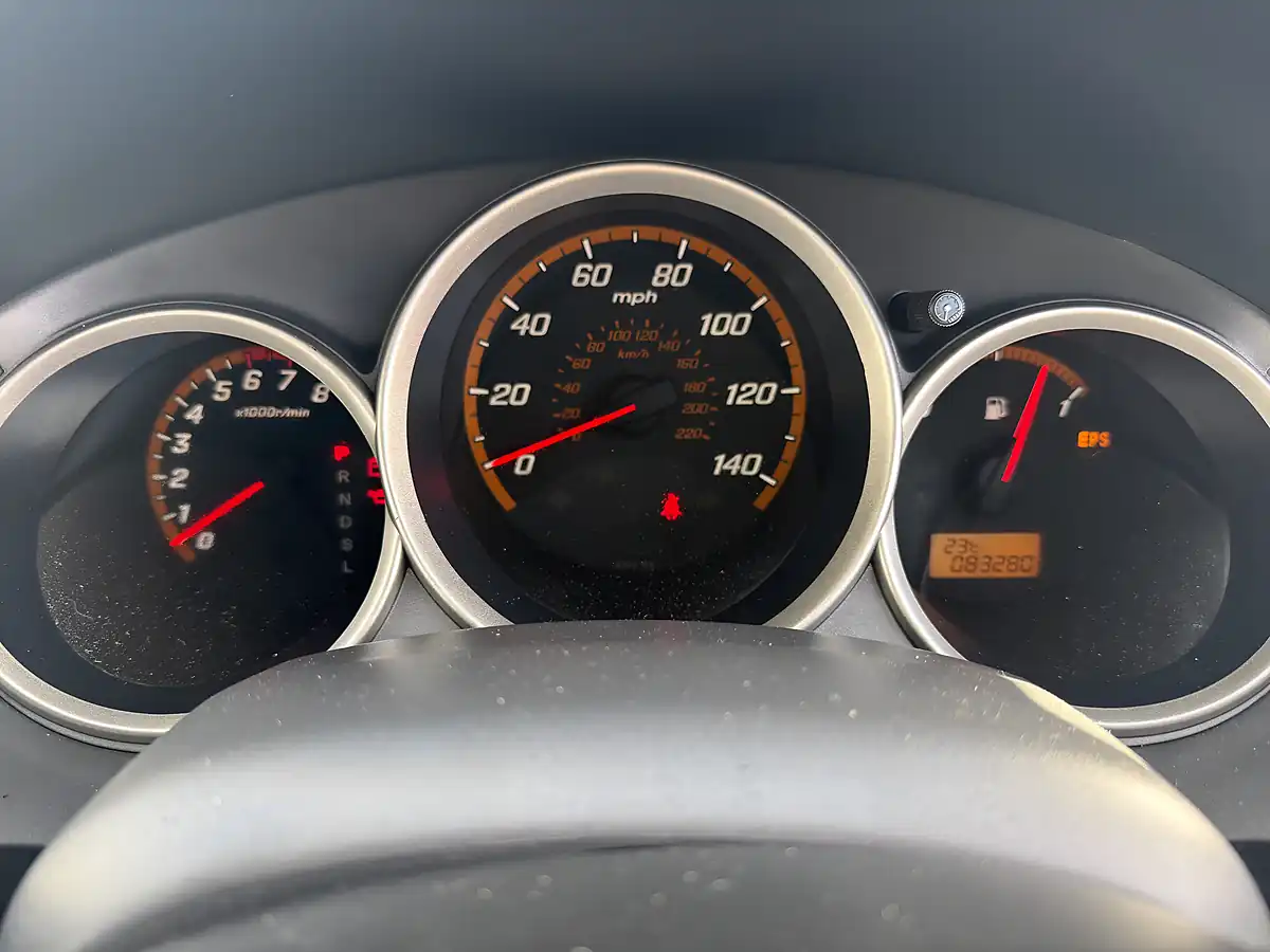 Used 2005 Honda Jazz Black - Interior and Exterior details 10