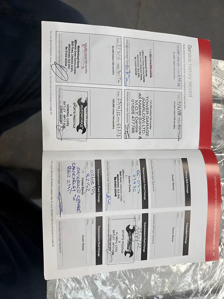 Used 2005 Honda Jazz Black - Interior and Exterior details 8