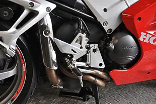 Used 2005 Honda VFR800 Red - Interior and Exterior details 18