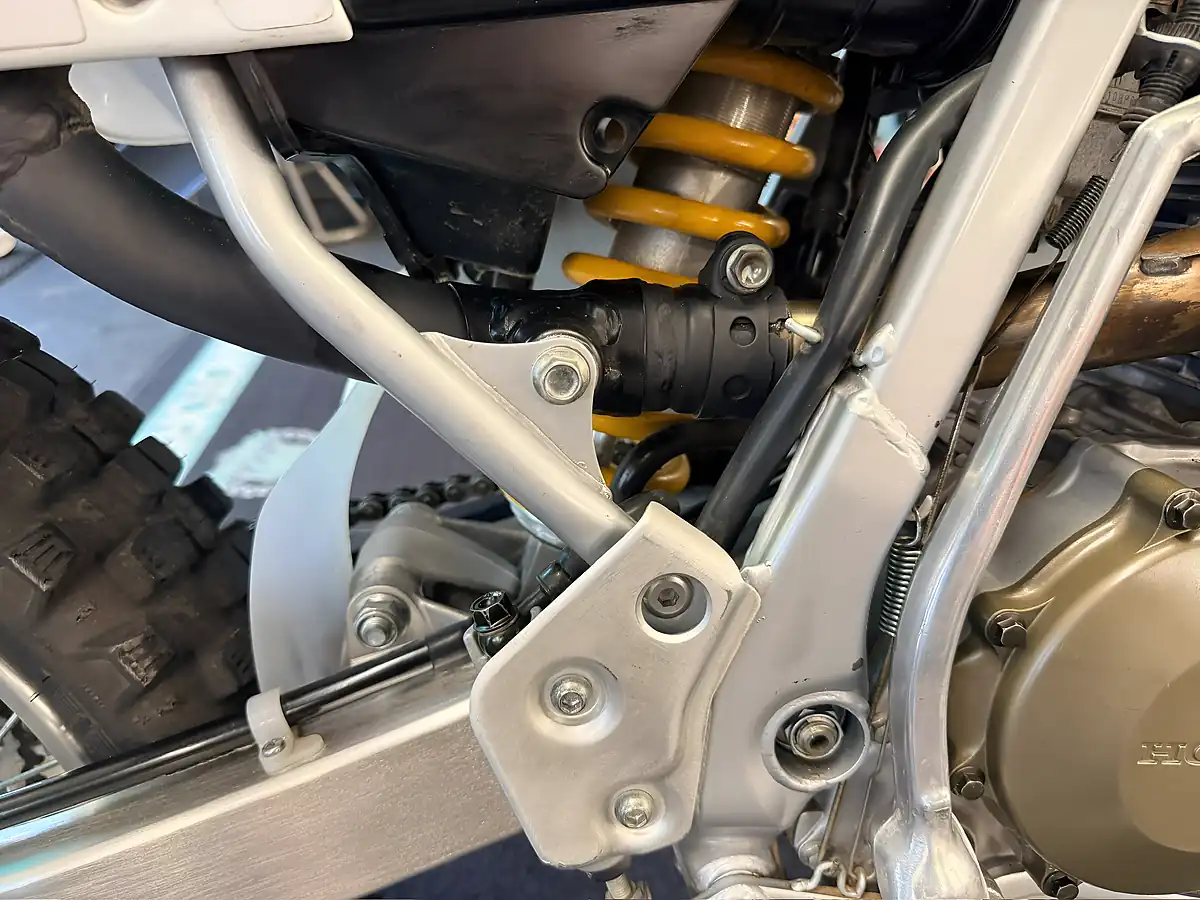 Used 2005 Honda XR400R - Interior and Exterior details 7