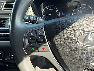Used 2005 Hyundai i20 Se Blue Drive Silver - Interior and Exterior details 11