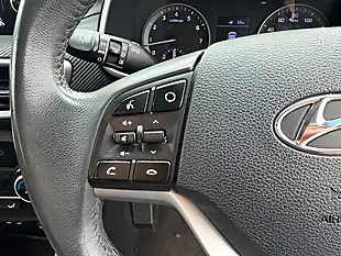 Used 2005 Hyundai Tucson S Connect Black - Interior and Exterior details 11