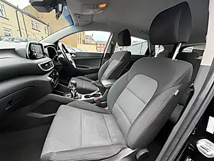 Used 2005 Hyundai Tucson S Connect Black - Interior and Exterior details 17