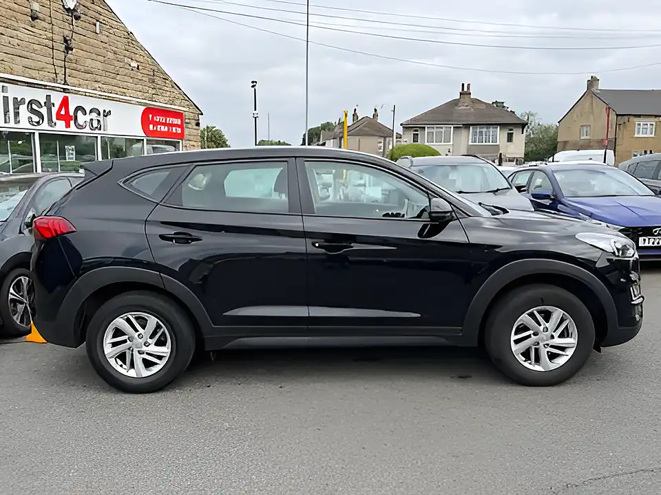 Used 2005 Hyundai Tucson S Connect Black - Interior and Exterior details 6