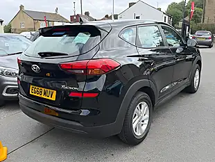 Used 2005 Hyundai Tucson S Connect Black - Interior and Exterior details 7
