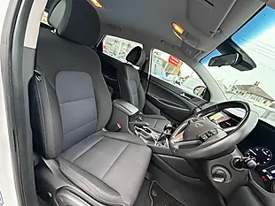 Used 2005 Hyundai Tucson Se Nav Blue Drive White - Interior and Exterior details 12