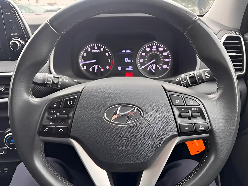Used 2005 Hyundai Tucson Se Nav Micron Grey - Interior and Exterior details 15