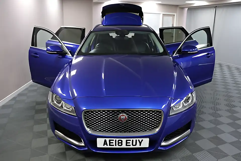 Used 2005 Jaguar Xf Portfolio Caesium Blue - Interior and Exterior details 6