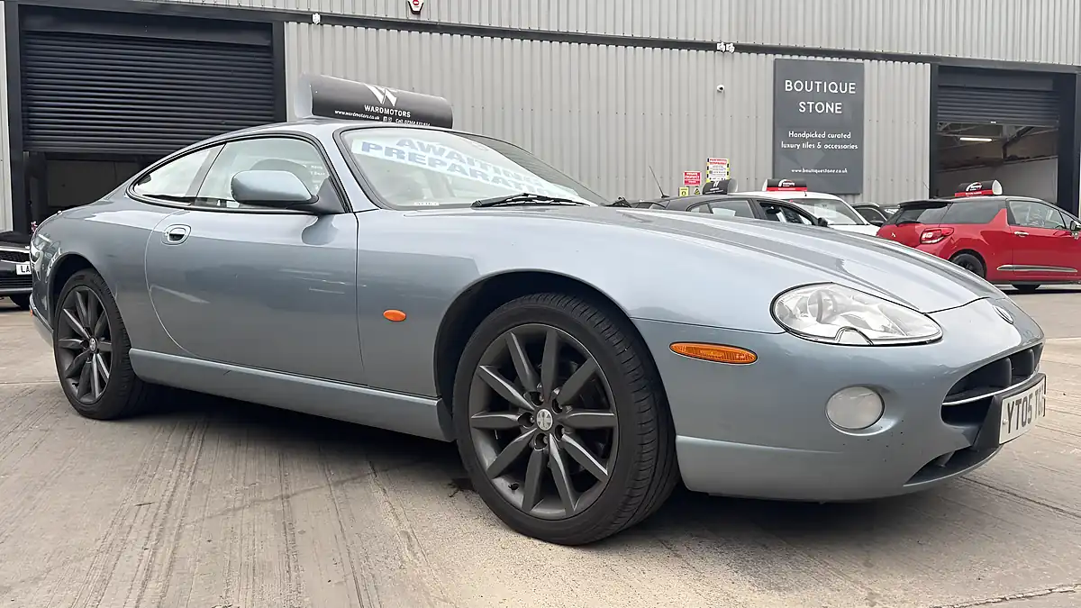 Used 2005 Jaguar XK8 Coupe Blue - Interior and Exterior details 6