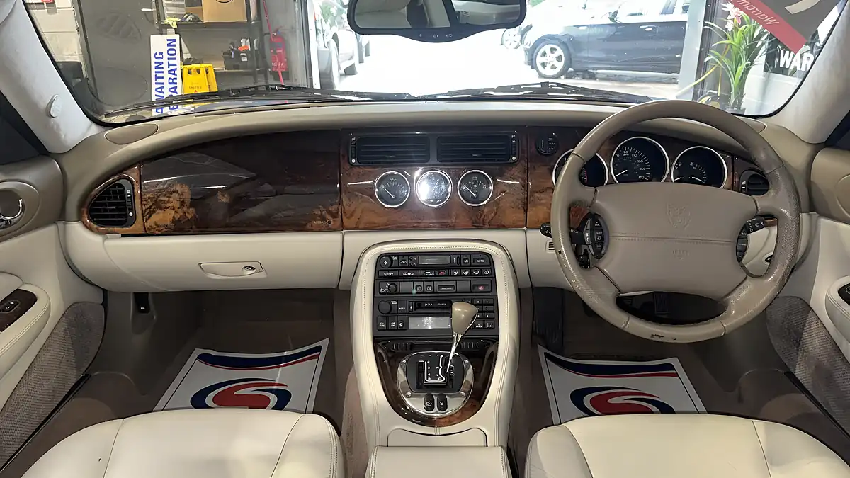 Used 2005 Jaguar XK8 Coupe Blue - Interior and Exterior details 13